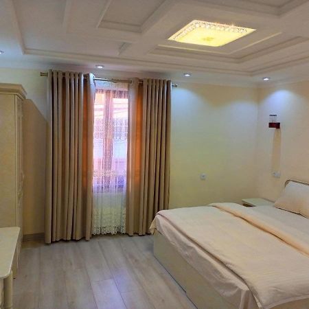 Dari Zanjir Hotel Samarkand Eksteriør billede