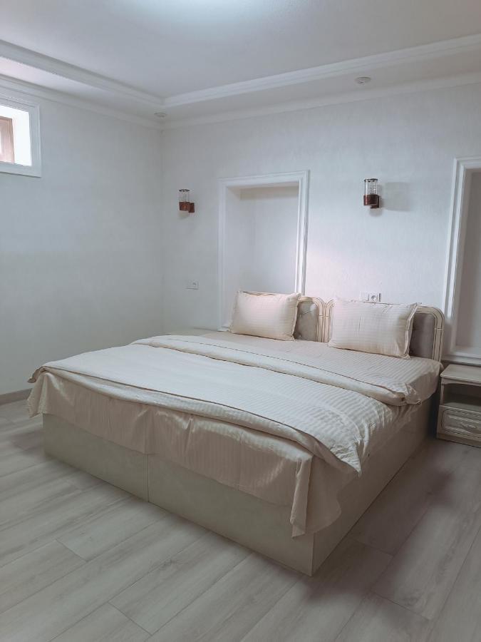Dari Zanjir Hotel Samarkand Eksteriør billede
